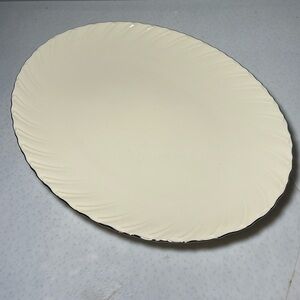 Vtg Lenox Weatherly Large Oval Platter Scalloped Edge Ivory Bone Platinum Trim
